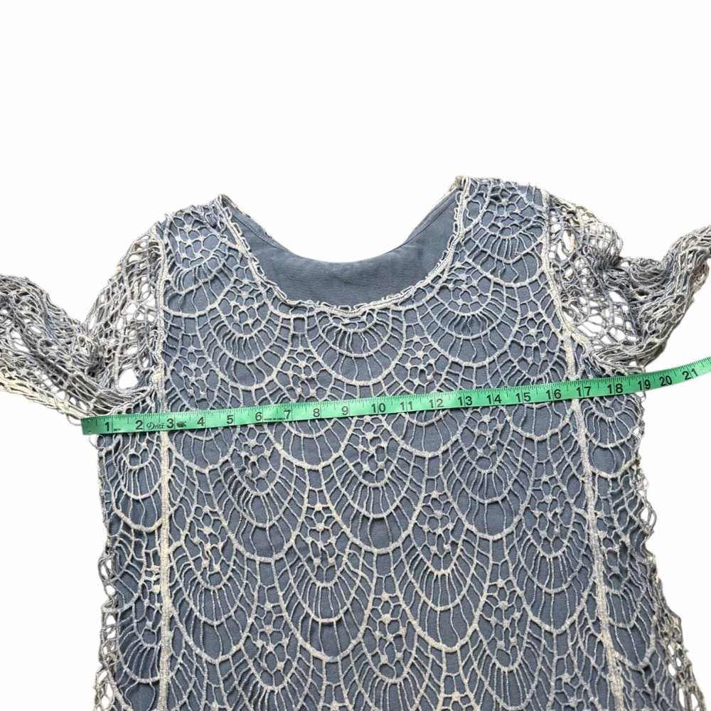 V Cristina Cornflower Blue Lace Crochet Overlay Long Sleeve Blouse - Size Large - Picture 9 of 12
